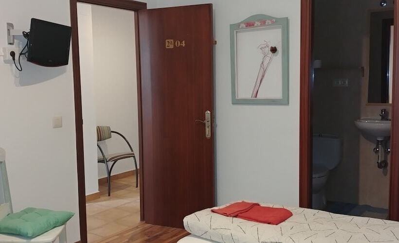 هتل Habitaciones La Mar