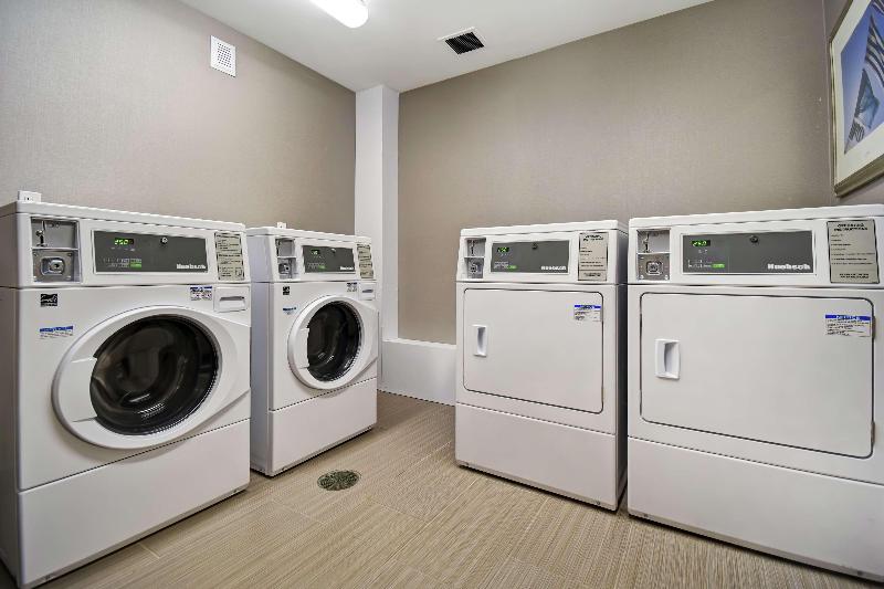 호텔 Homewood Suites By Hilton Novi Detroit