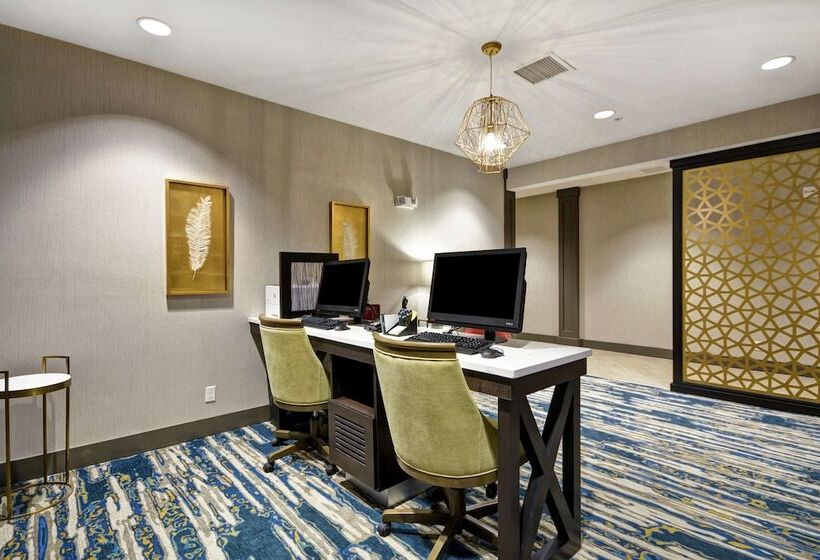 فندق Homewood Suites By Hilton Detroit