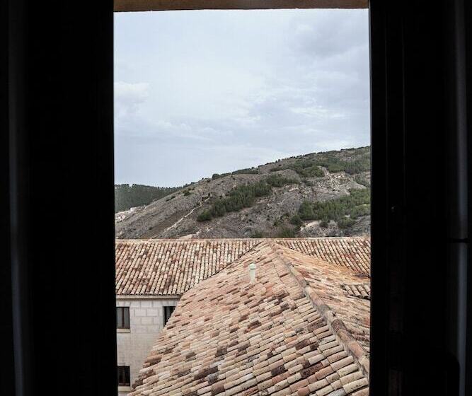 هتل Hospederia Seminario Conciliar De San Julián