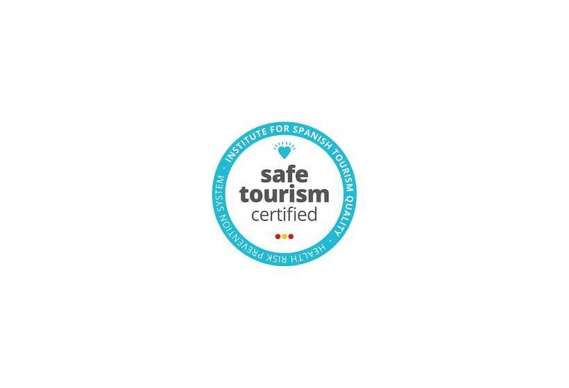 ホテル Hostal Llanda