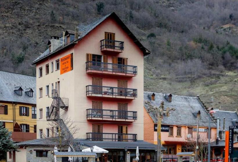 בית מלון כפרי Hostaltina