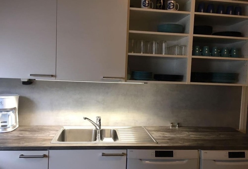 Отель Hvc Hostel Turku