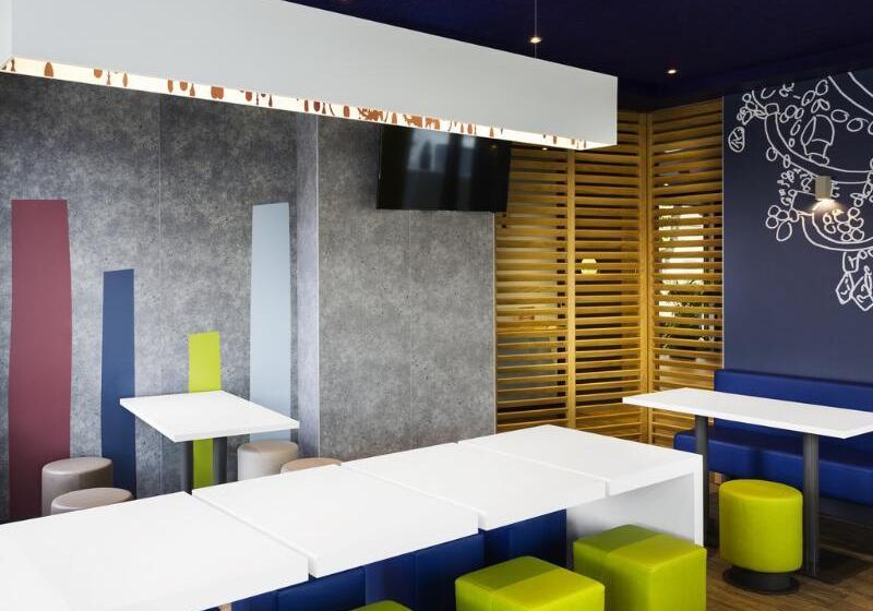 Отель Ibis Budget Zaragoza