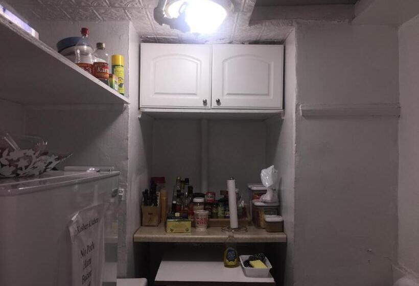 Отель Illumination Bed & Breakfast