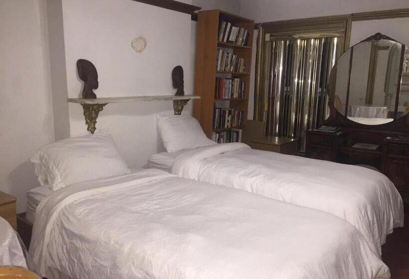 Отель Illumination Bed & Breakfast