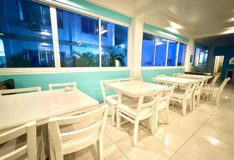 هتل Issa S Haven Resort