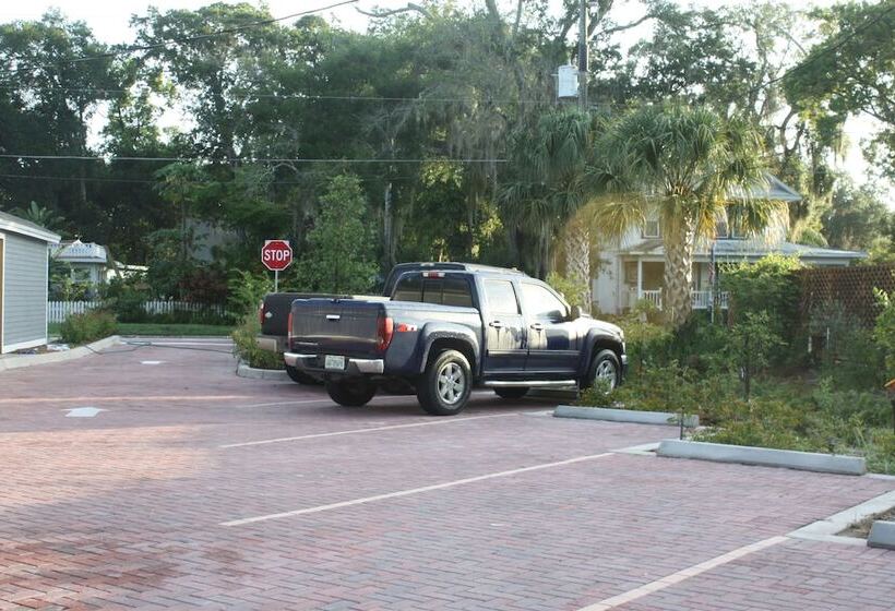 בית מלון כפרי Kapp And Kappy B&b