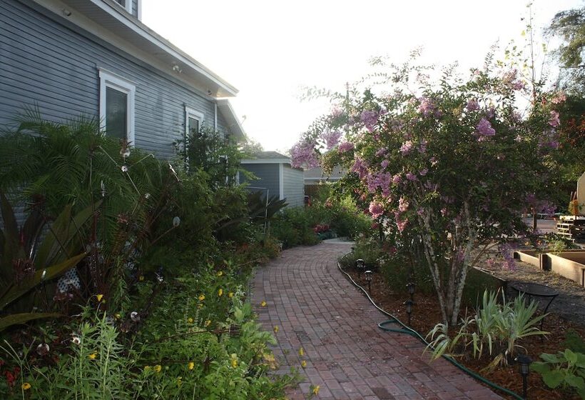 בית מלון כפרי Kapp And Kappy B&b