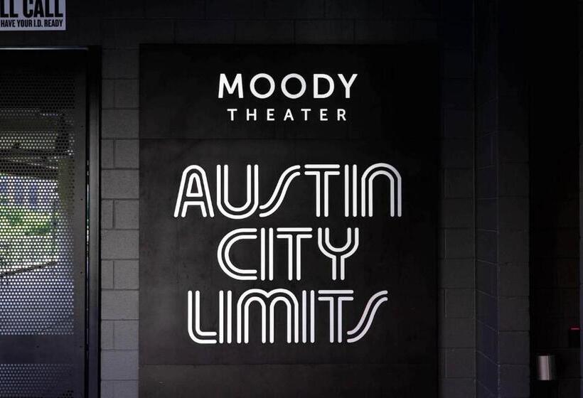 בית מלון כפרי Kasa 2nd Street Austin