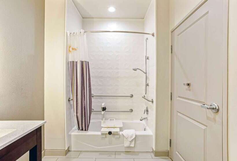 فندق La Quinta By Wyndham Sweetwater East