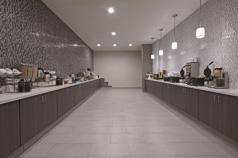 Отель La Quinta By Wyndham Sweetwater East