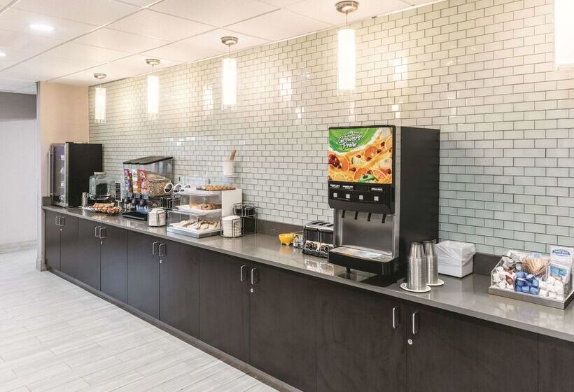 فندق La Quinta Inn & Suites By Wyndham Walla Walla