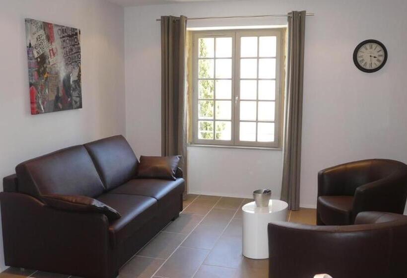 هتل Le Porche De Sarlat