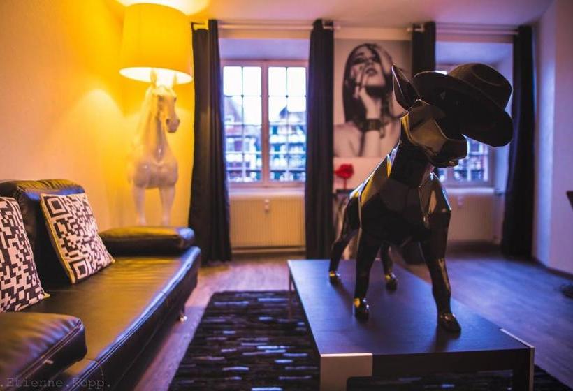 Отель Les Appartements D'alicia