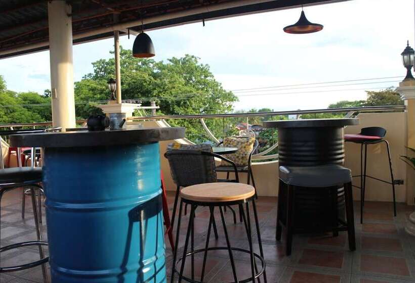 酒店 Mactancebu Airport Budget