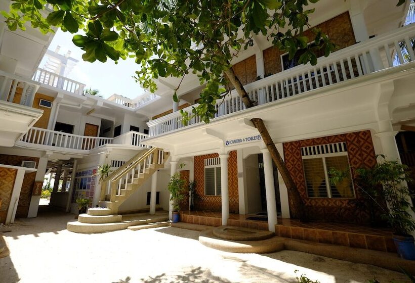 هتل Malapascua Exotic Island Dive Resort