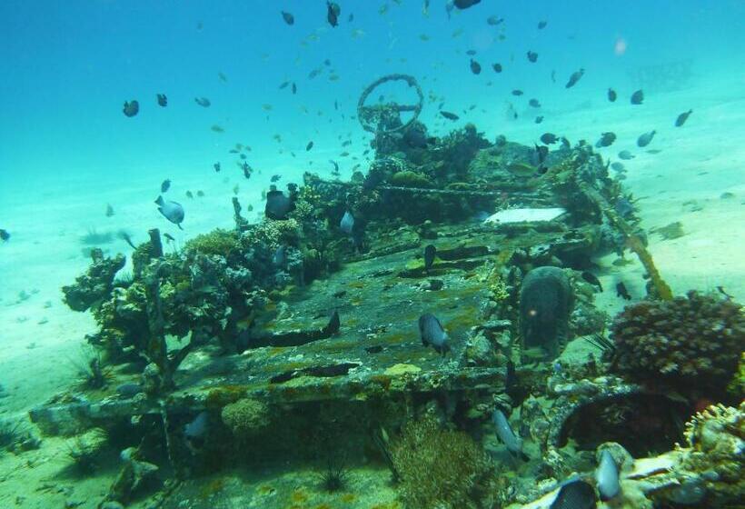 هتل Malapascua Exotic Island Dive Resort