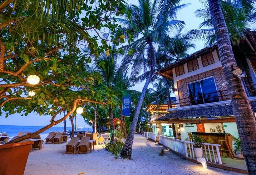 هتل Malapascua Exotic Island Dive Resort