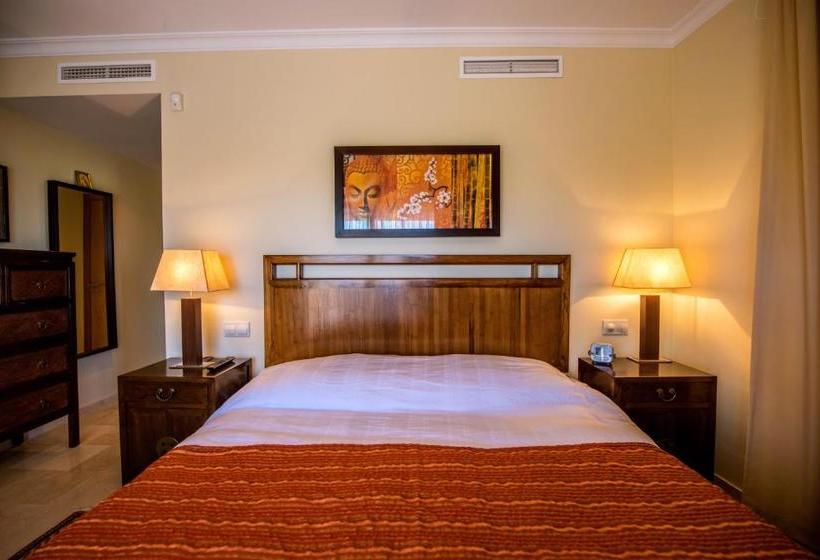 فندق Malibu Apartments