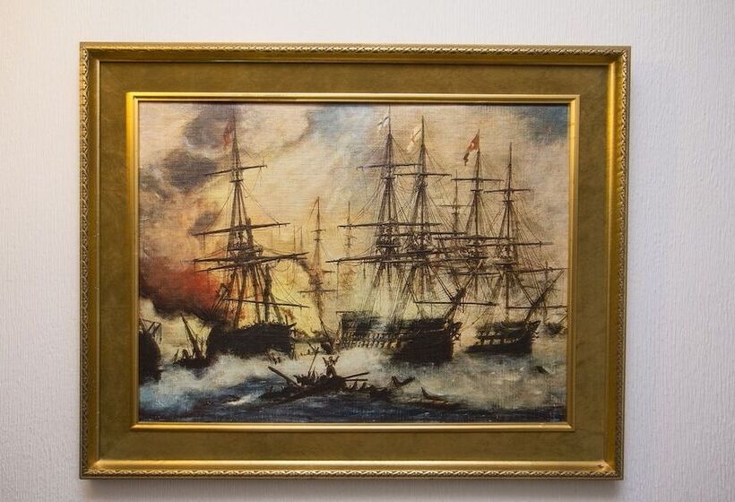 هتل Meson Casa De Guzman