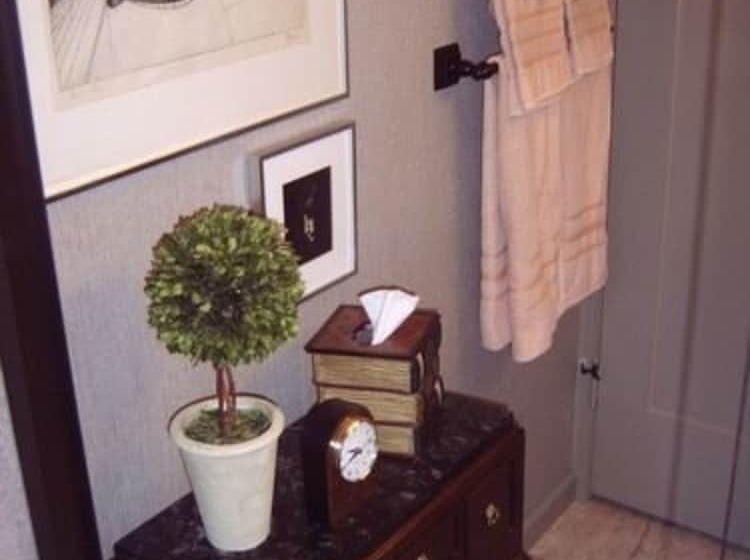 酒店 Moore House Bed And Breakfast