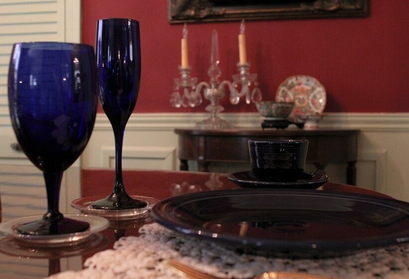 酒店 Moore House Bed And Breakfast