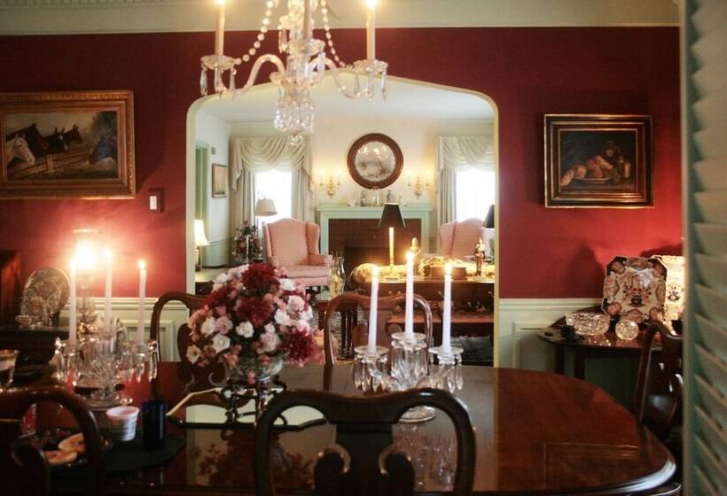 酒店 Moore House Bed And Breakfast