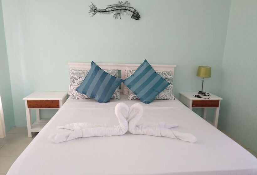 فندق Oceana Lodge