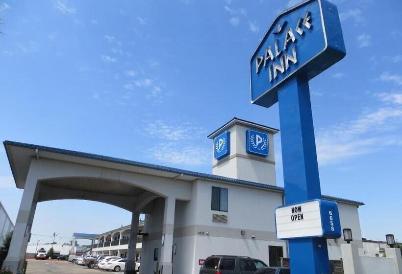 فندق Palace Inn Gulfgate