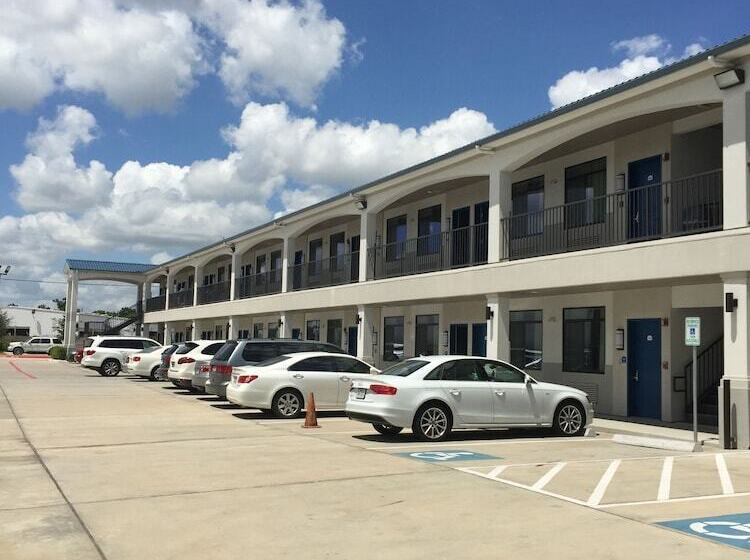 فندق Palace Inn Gulfgate