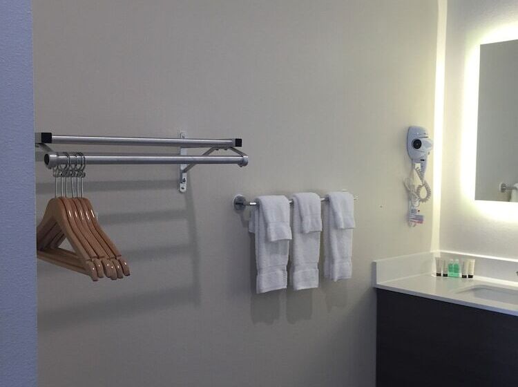 فندق Palace Inn Gulfgate