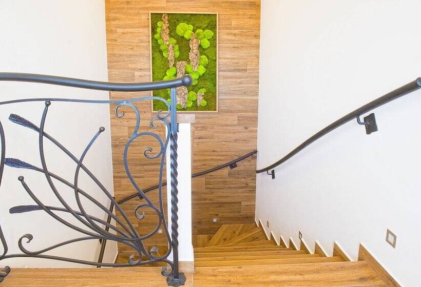 فندق Penzión Darinka