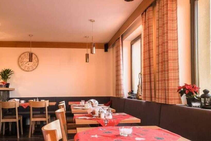 فندق Penzión Darinka