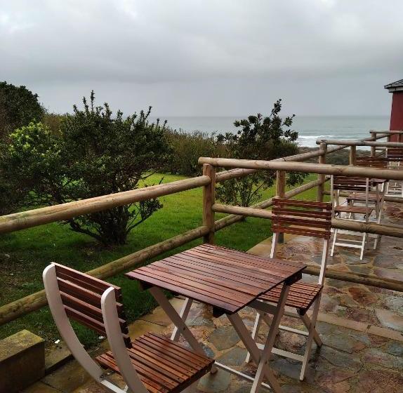 هتل Posada Punta Liñera