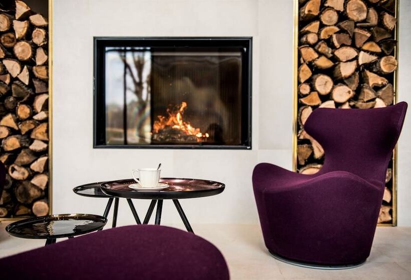 Relais De Chambord, A Small Luxury Hotels Of The World