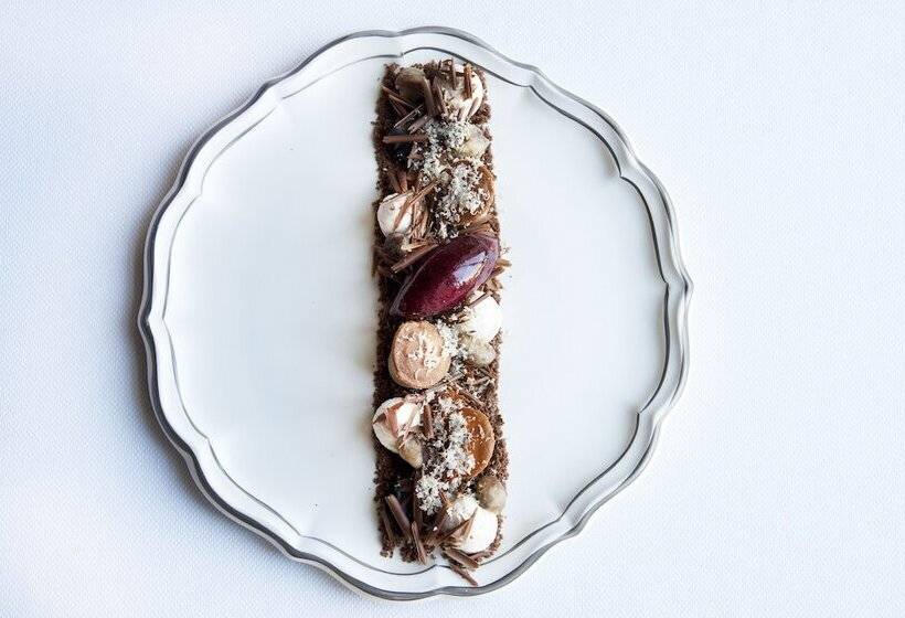 Relais De Chambord, A Small Luxury Hotels Of The World