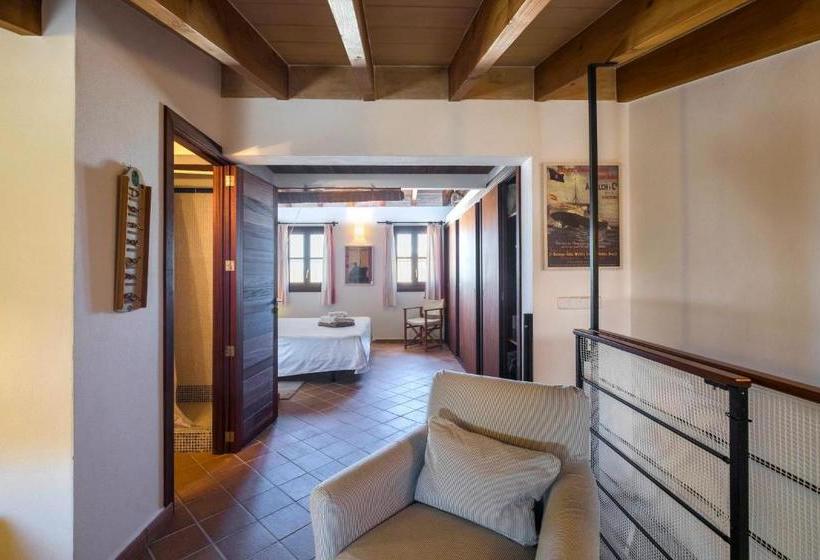 Отель Sa Caseta