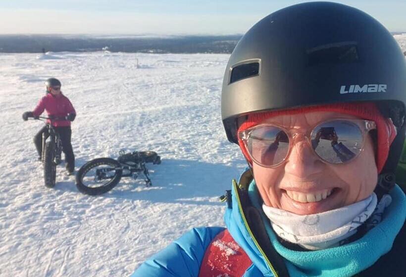 فندق Saariselkä Inn Majatalo Panimo