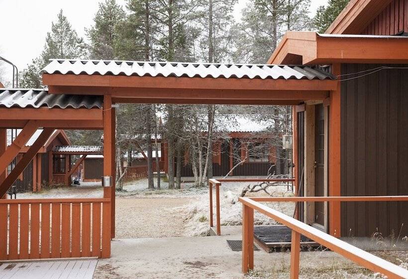 فندق Saariselkä Inn Majatalo Panimo