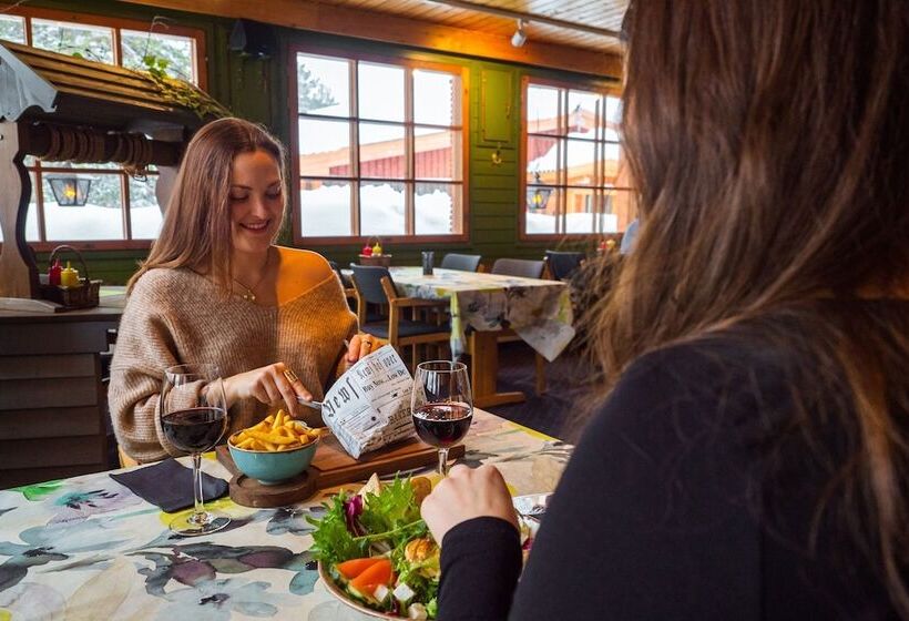 فندق Saariselkä Inn Majatalo Panimo