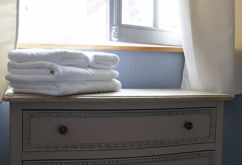 Отель Saint Georges