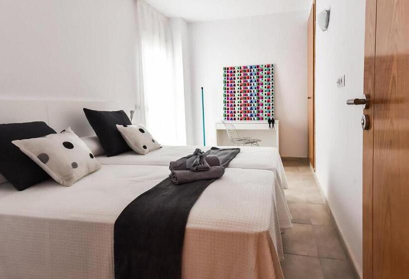 Отель Sal Mar Suites