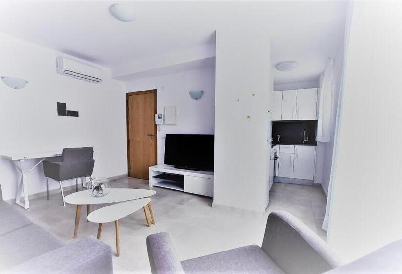 Отель Sal Mar Suites