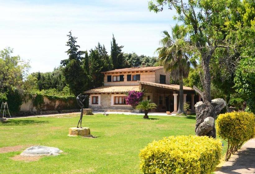 هتل Sculptor's House