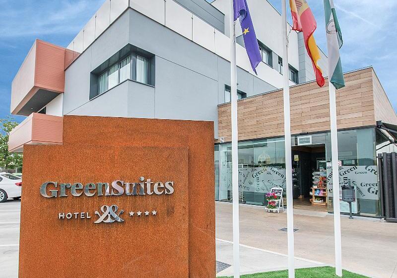 هتل Sevilla Green Suites