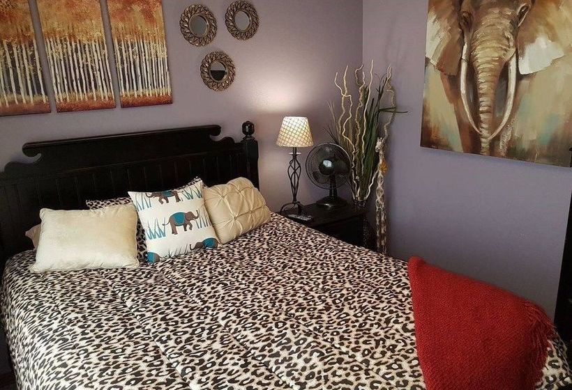 Отель Shangrila Bnb