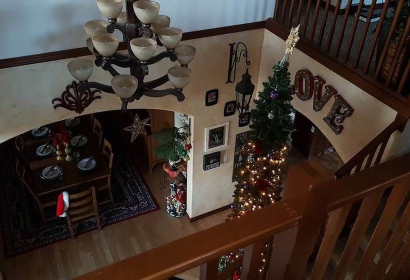 Отель Shangrila Bnb