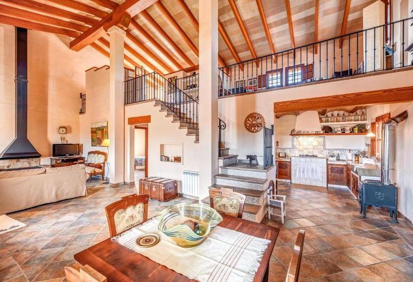 ホテル Son Garrot