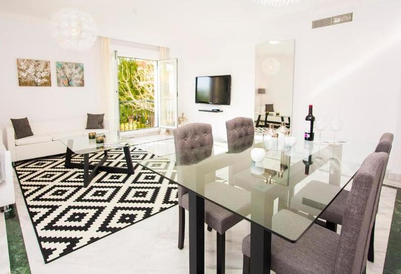 Отель Sunny Banus Golf